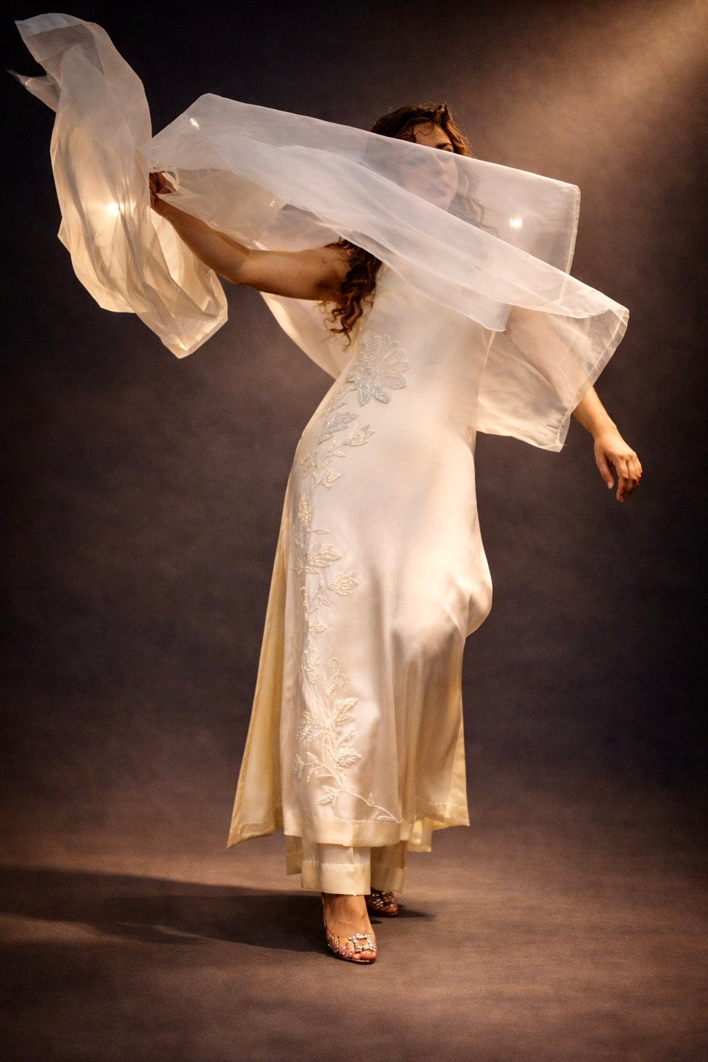 Meira ~ image 1